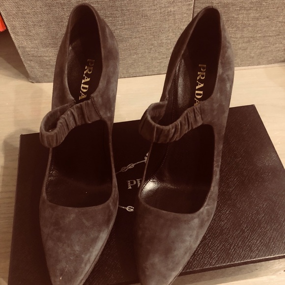 Prada suede pumps - Picture 3 of 6